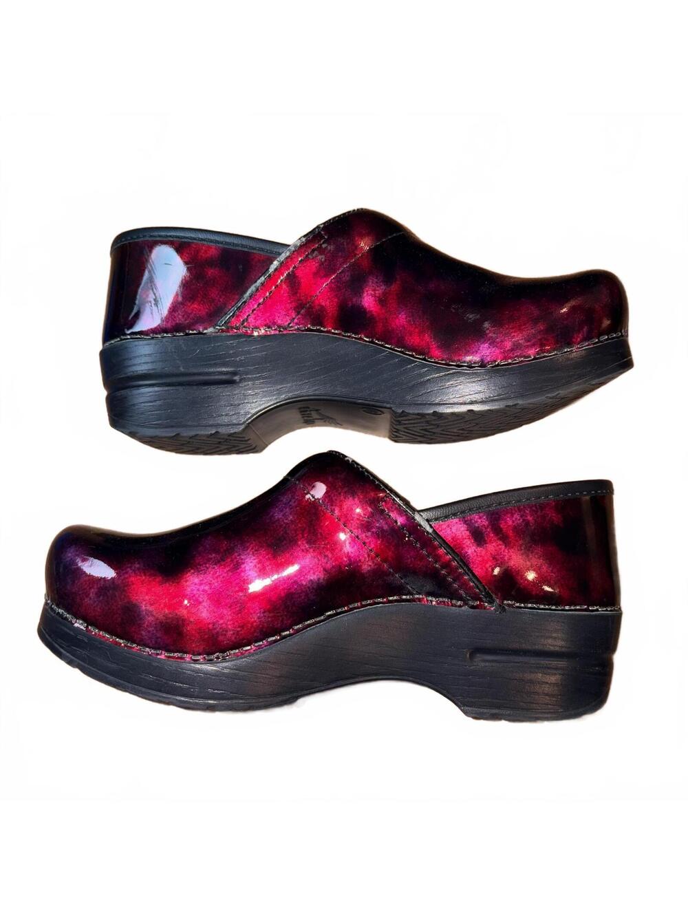 Dansko Women's Patent Leather Clogs Size 38 (US 7.5-8) Medical Comfort